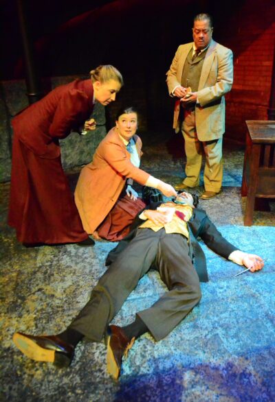 Review “Miss Holmes Returns” (Lifeline Theatre): Multi-layered, Cerebral-tickling, Amazing Storytelling!