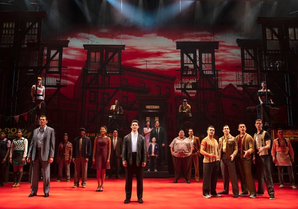 Review “A Bronx Tale” (Broadway in Chicago): “Sopranos” Meets “West Side Story”