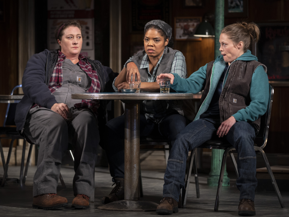 Review “Sweat” (Goodman Theatre): Don’t Sweat It