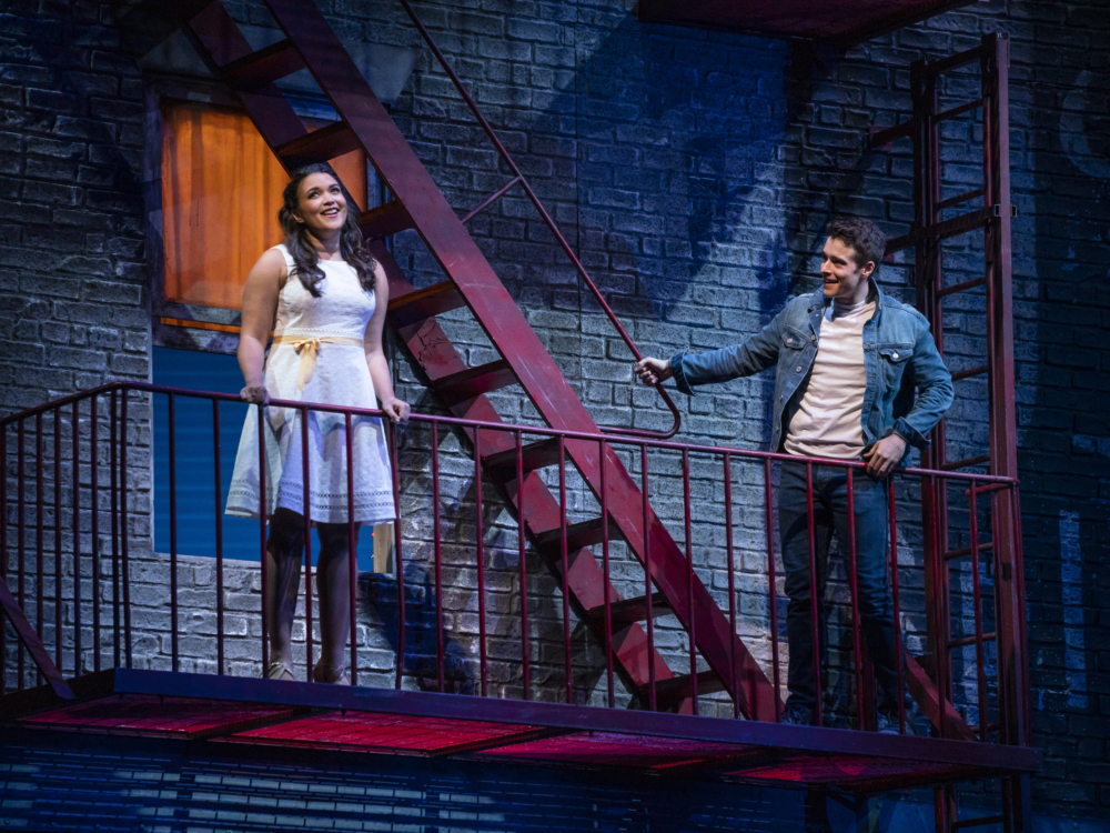 Review “West Side Story” (Lyric Opera): Top-of-the-Line Staging Gleams and Dazzles