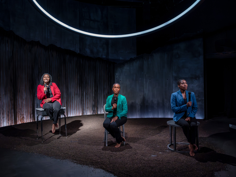 Review “Notes from the Field” (TimeLine Theatre): Powerhouse Trio Share Powerful History Lesson