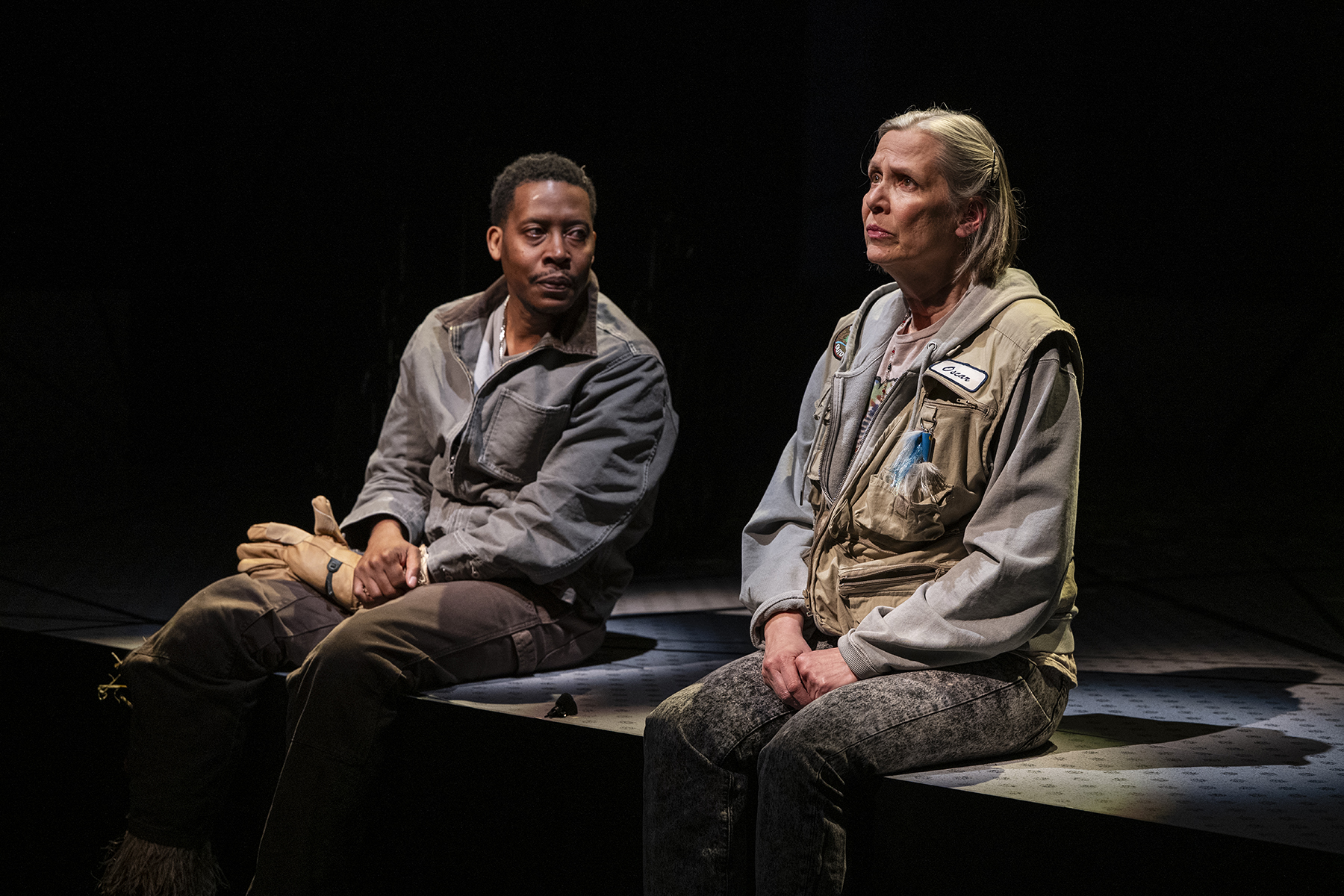 Review “You Will Get Sick” (Steppenwolf Theatre): Bemusing!