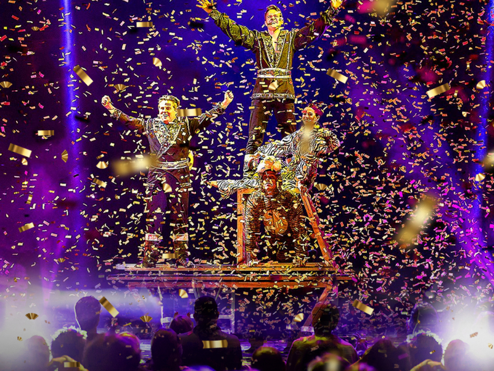 Review “Champions of Magic” (Studebaker Theater): Electrifying Wit and Wizardry!