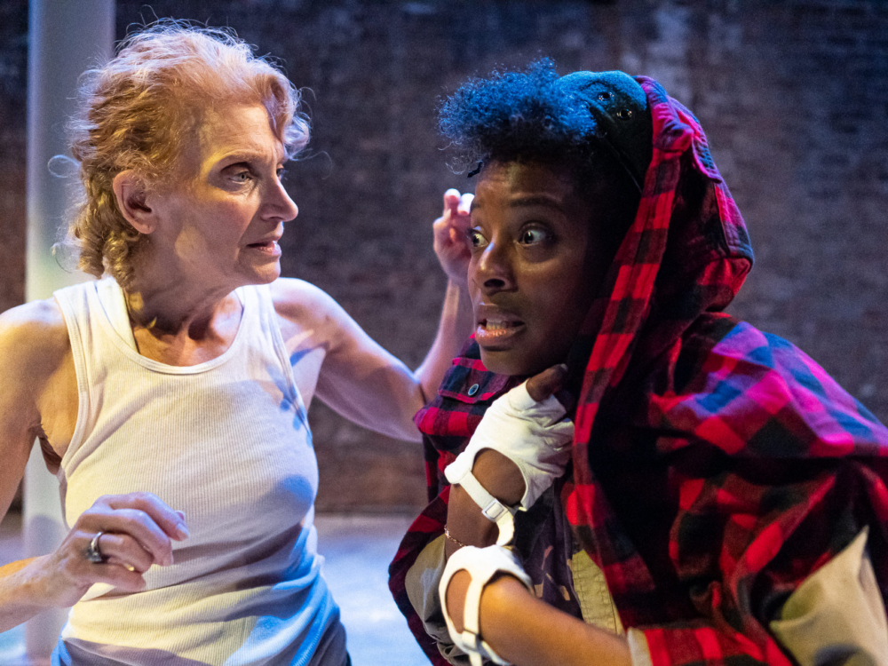 Review “King Lear” (Babes with Blades): An Inventive Interpretation